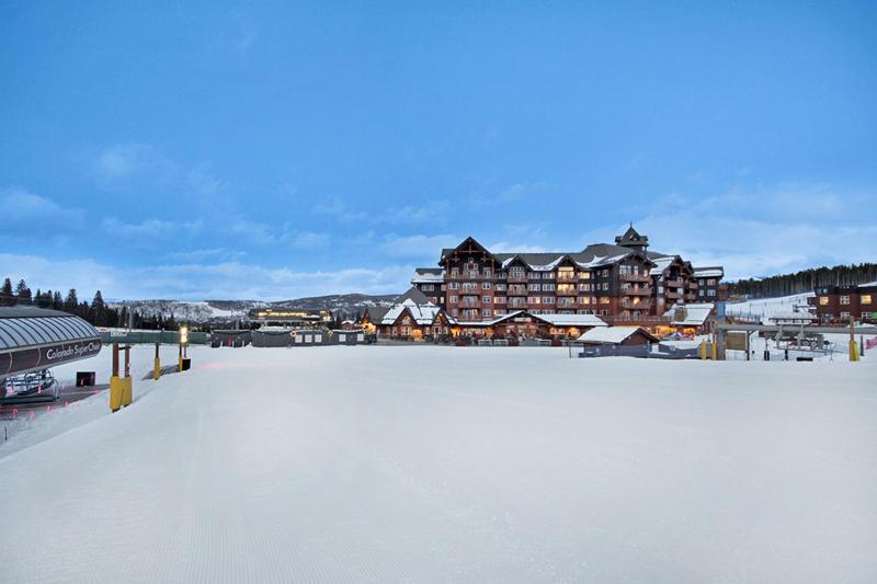 One Ski Hill Place 8516-Large One Ski Hill Place Penthouse Ski-In/Out with Spa - image 2