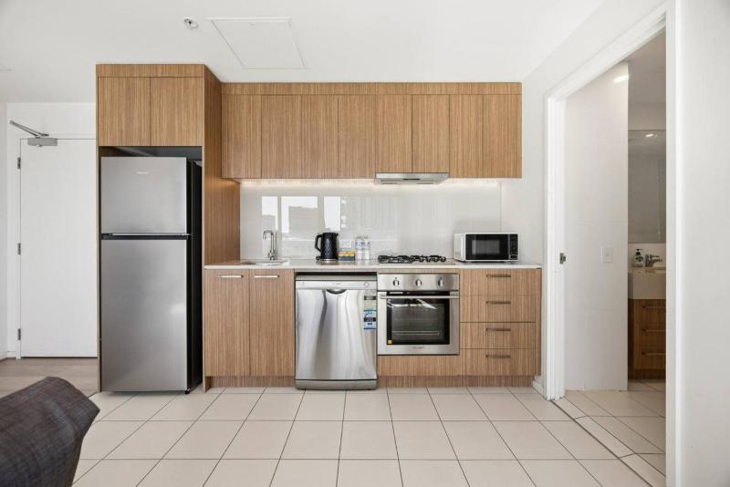 Vision On Morphett 1BR Apartment with Parking - image 11