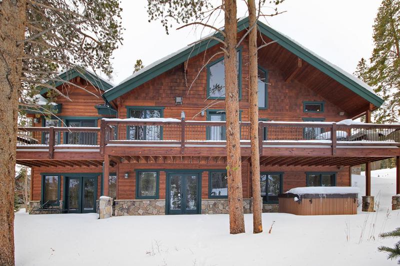Pine Needle Lodge Private Breckenridge Home with Hot Tub - image 30