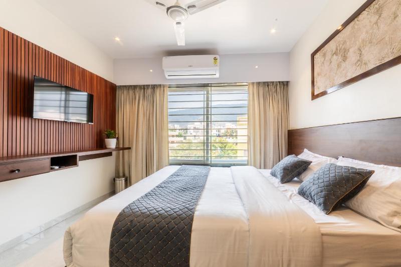 Lumina Stays-Modern Luxury Rooms Near NAD - image 15
