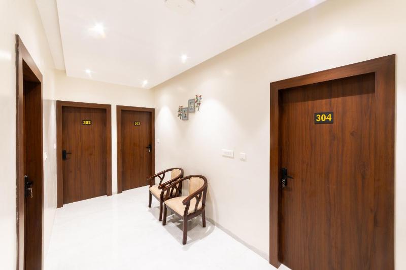 Lumina Stays-Modern Luxury Rooms Near NAD - image 11