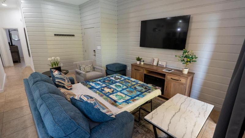 New 2BR - Pool Patio - Bunk Beds - 1st Floor apts - image 31