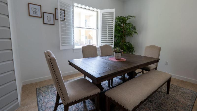 New 2BR - Pool Patio - Bunk Beds - 1st Floor apts - image 37