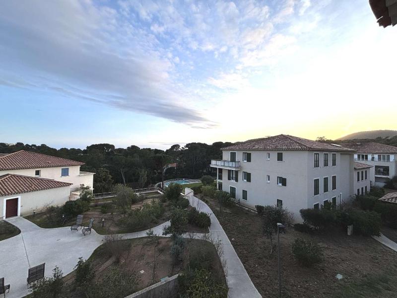 Appartement Climatisé 3 Pièces - Cavalaire-sur-Mer - FR-1-226B-256 - image 2