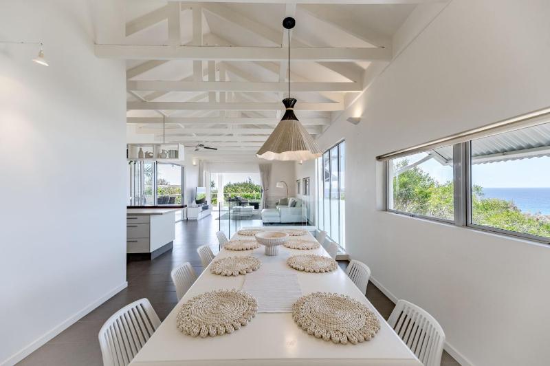 Aqua North House Ocean Views & Pool - image 12