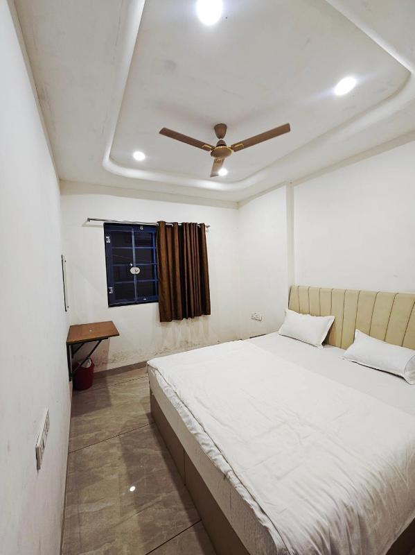 Aadishwar Stay - image 11