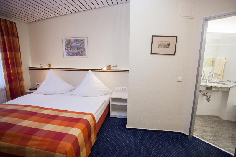 Standard Room, 1 Double Bed image 1