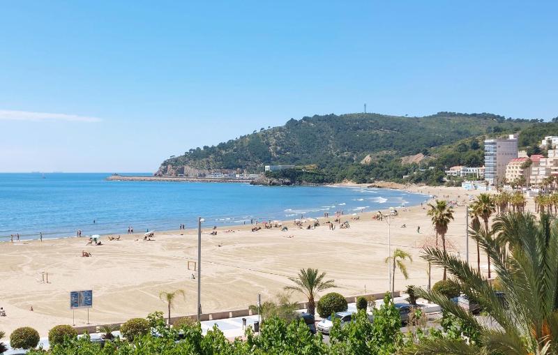 Gorgeous Apartment In Oropesa Del Mar With Wifi - image 16