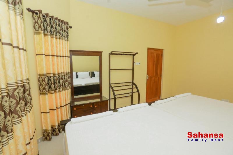 Sahansa Family Rest - image 12