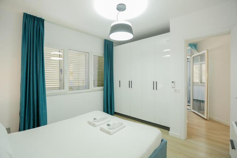 Miku Apartment-Brand New at Wilson Square - image 13