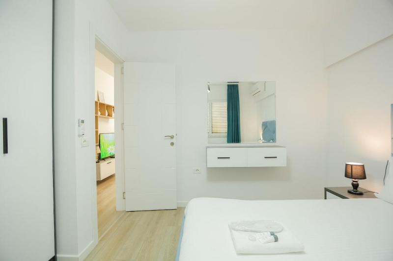 Miku Apartment-Brand New at Wilson Square - image 4