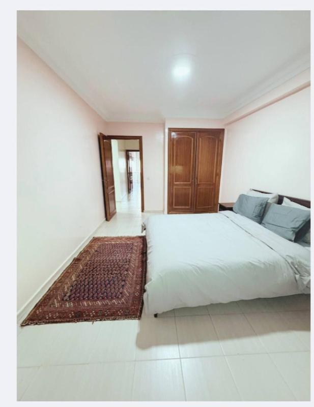 Charming 2-Bedroom Apartment in Hea rt of Casablanca - image 12