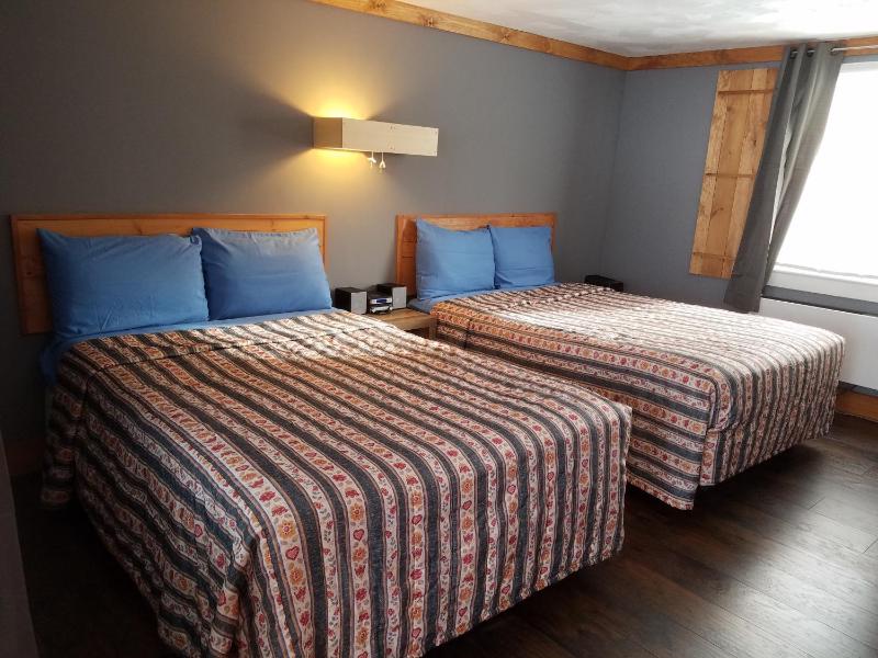 Budget Double Room image 2