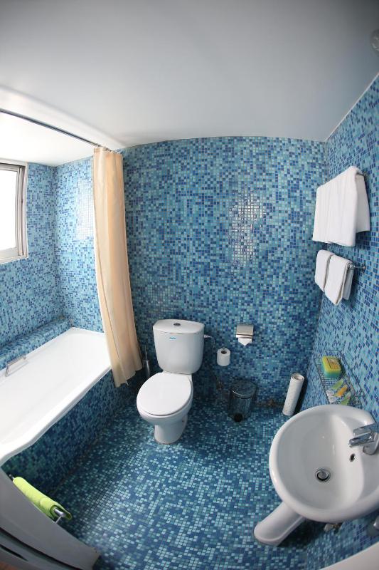 Single Room with Balcony image 3