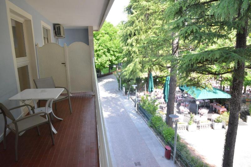 Hotel Luna - image 10