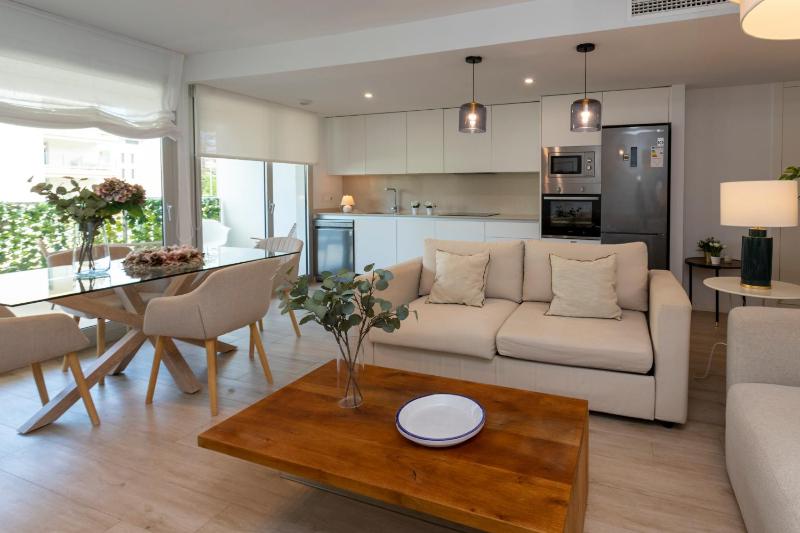 Marina Real II fabuloso apartamento by Bookindenia - image 16