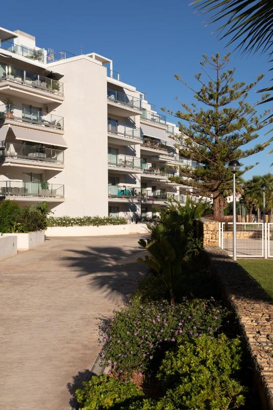 Marina Real II fabuloso apartamento by Bookindenia - image 10