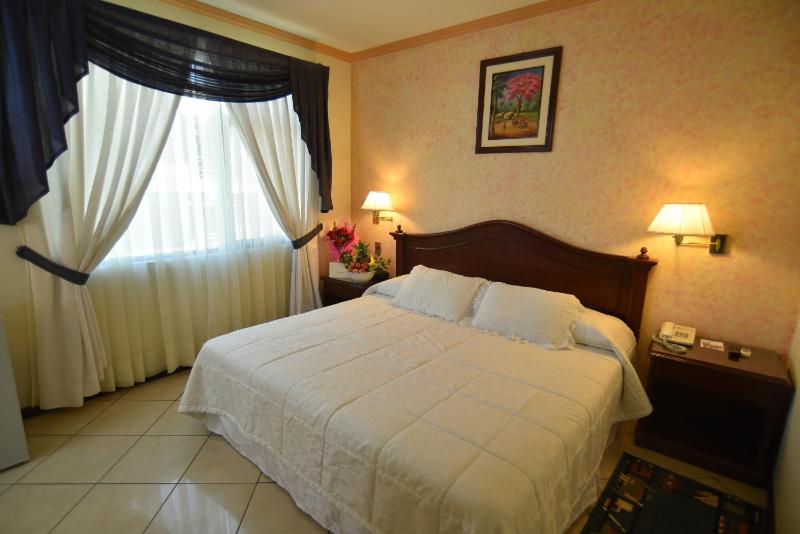 Hotel Continental Park - image 5