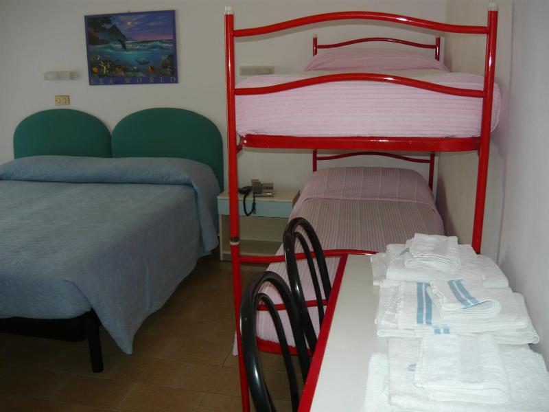 Hotel Acquazzurra - image 7