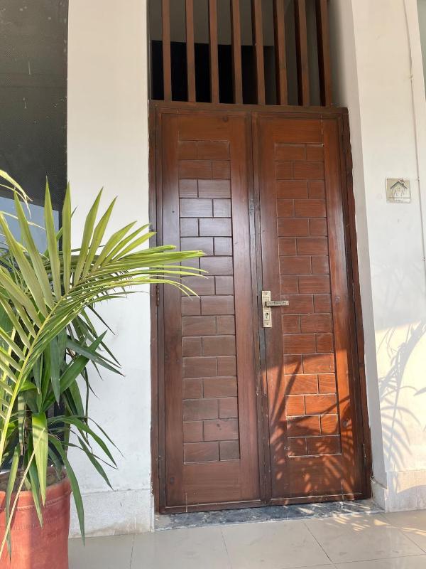 2BHK Apartment Cozy & Spacious Stay in Faisalabad - image 8