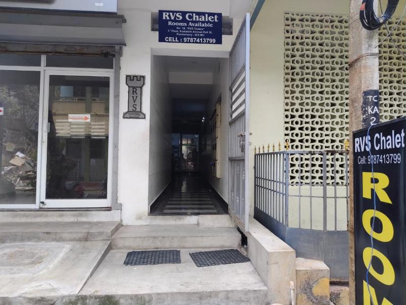RVS Chalet - image 15