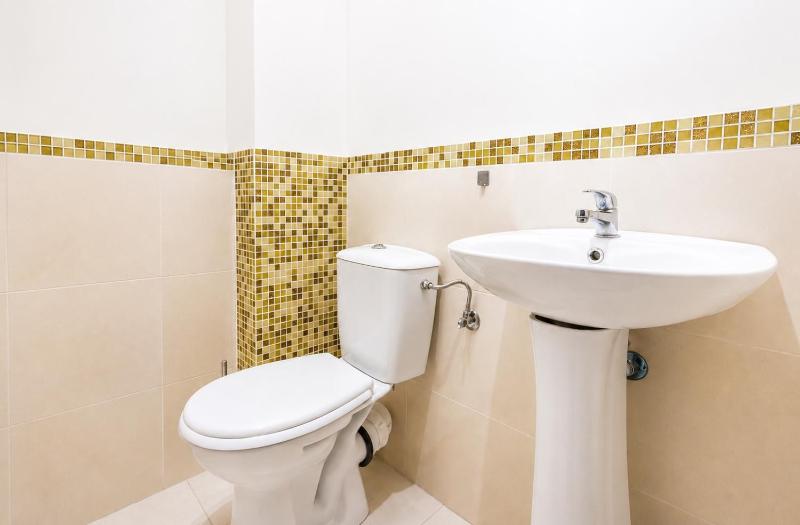 Prime Apartment & Private Parking - image 15