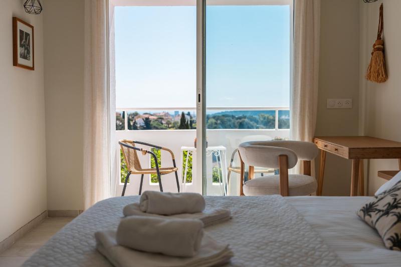 Hôtel Paradis - image 27