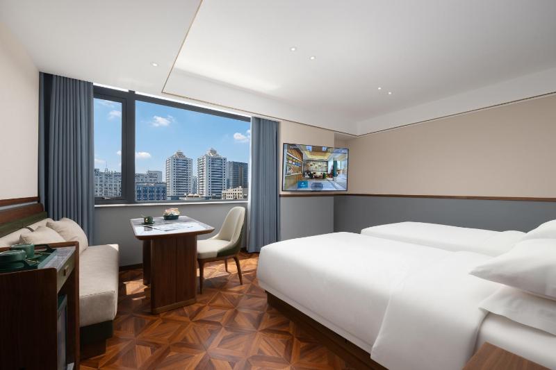 Nostalgia S Hotel Hangzhou Wulin Square - image 9