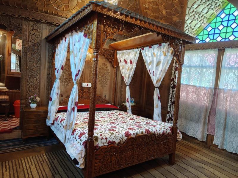 New Alzira Royal Heritage Houseboats - image 15
