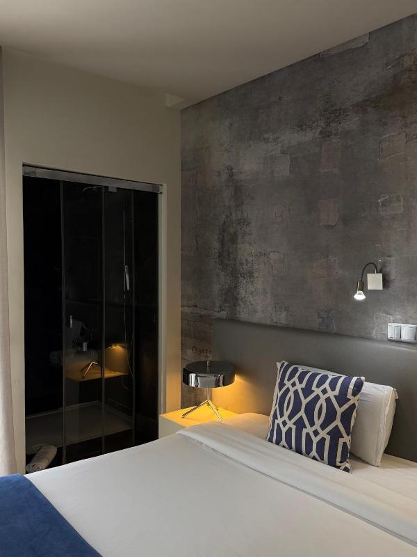 Aqua Ria Boutique Hotel - image 50