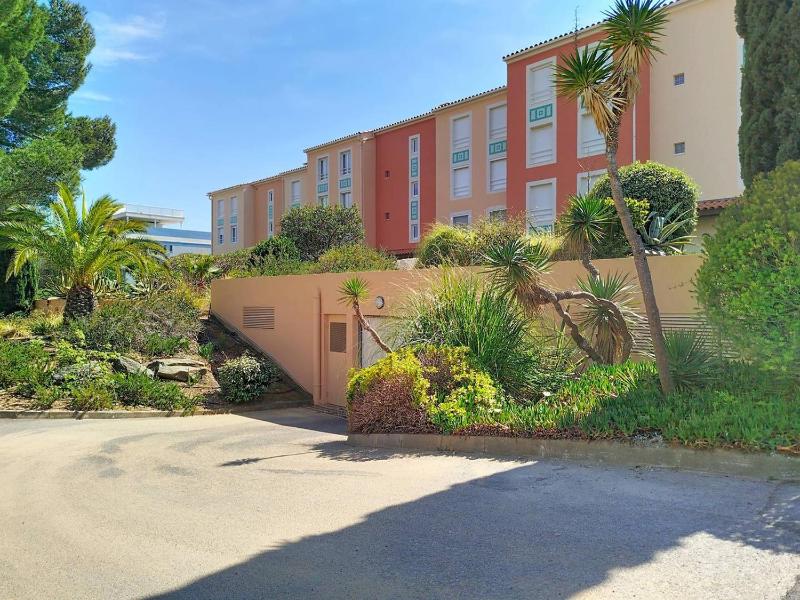 Spacieux T2 Cabine à 800m Plages Favière Loggia Sud-Ouest Garage Inclus - FR-1-610-7 - image 8