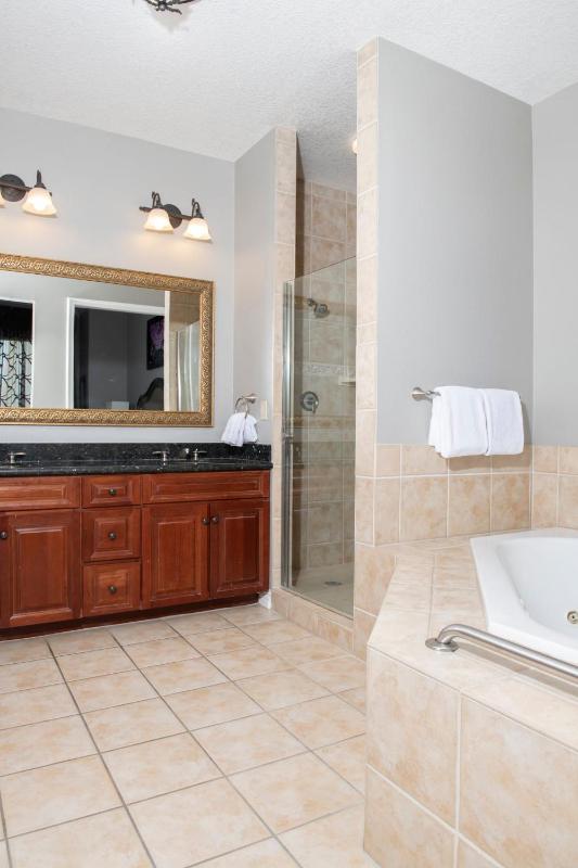 Grand Desert Resort 1BR Apartment - image 11