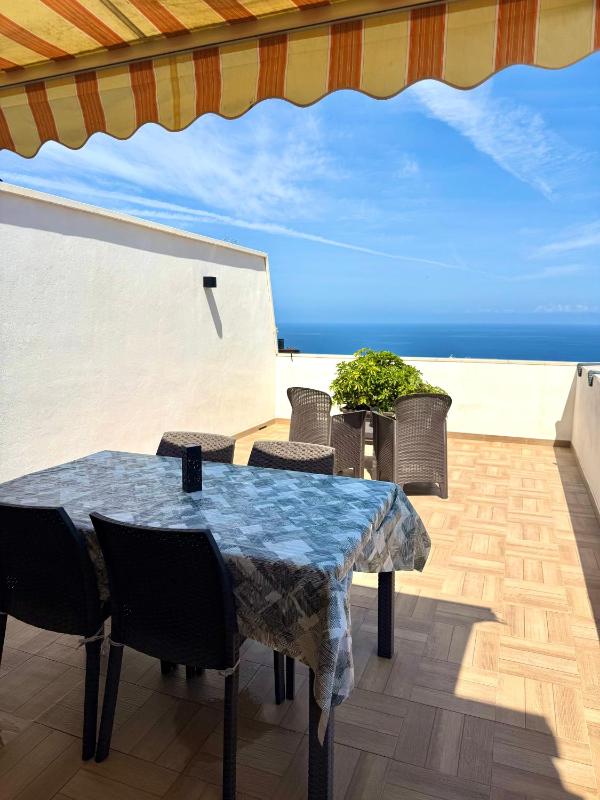 Emyteo Apartment - image 30