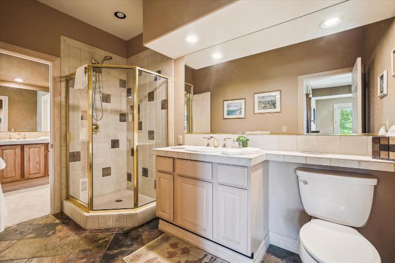 Rounds Retreat Private Breck Home with Hot Tub and Game Room - image 12