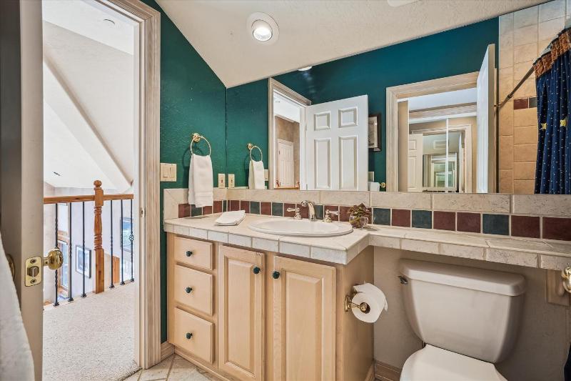 Rounds Retreat Private Breck Home with Hot Tub and Game Room - image 29