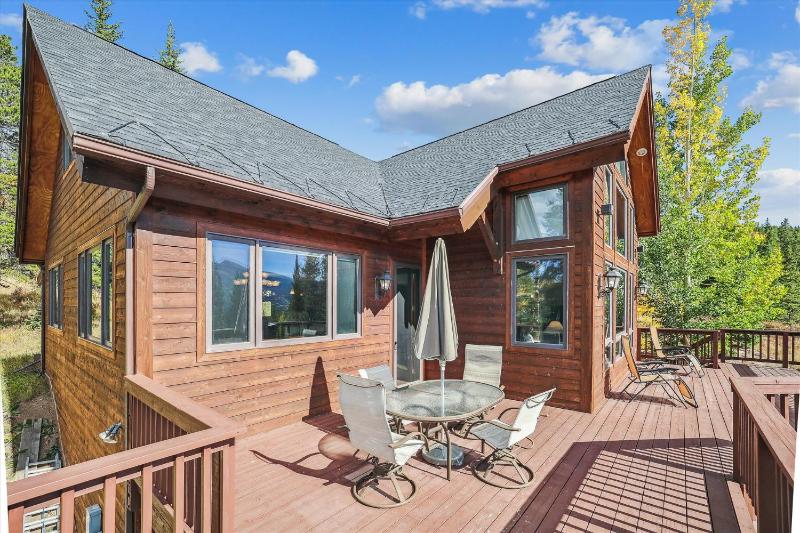 Rounds Retreat Private Breck Home with Hot Tub and Game Room - image 27