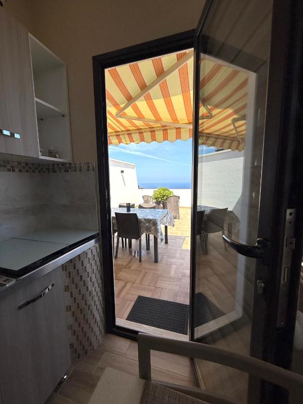 Emyteo Apartment - image 28