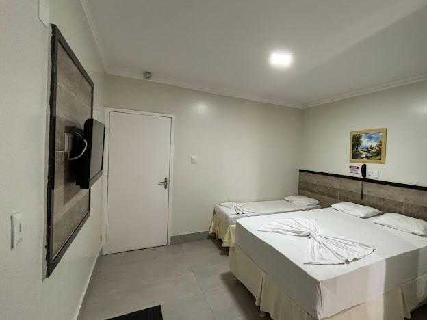 Tropical Praia Hotel - image 18