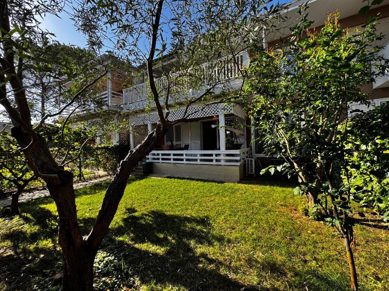 Villa Bella Vista Garden Lalzi Bay - image 9