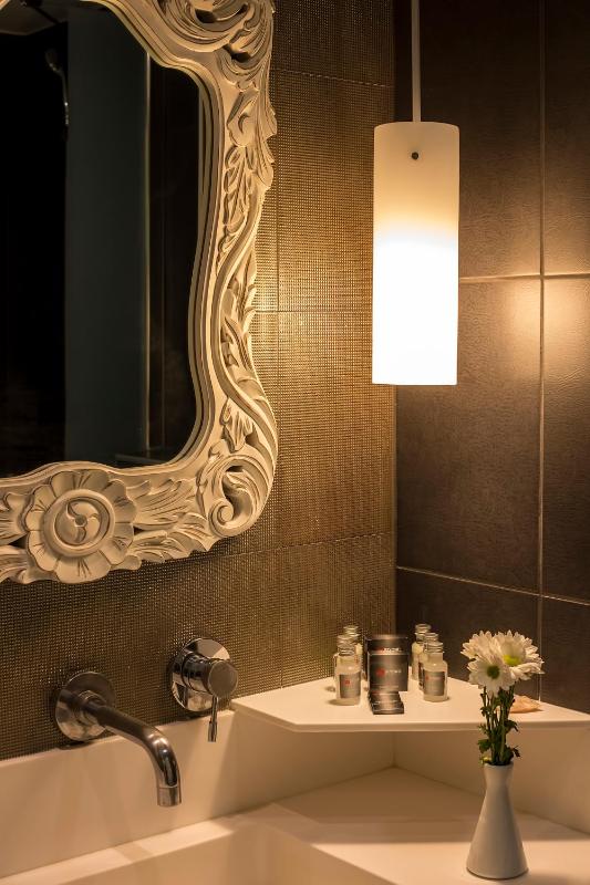 Standard Double or Twin Room image 1