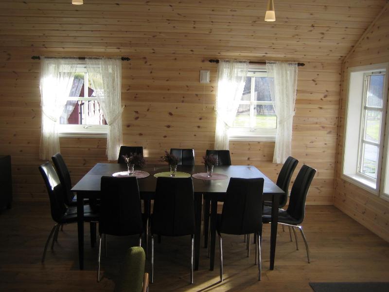 Three-Bedroom House image 3