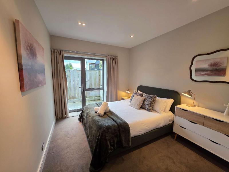 Private Retreat - Stunning Lake & Mountain Views - image 30