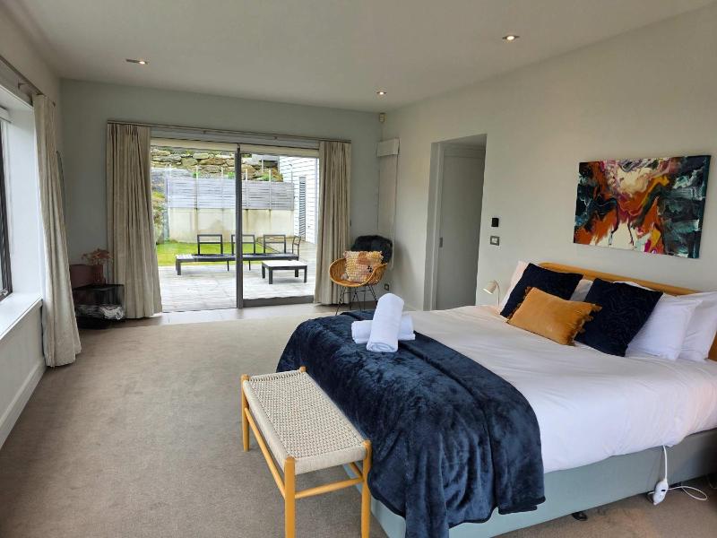 Private Retreat - Stunning Lake & Mountain Views - image 23