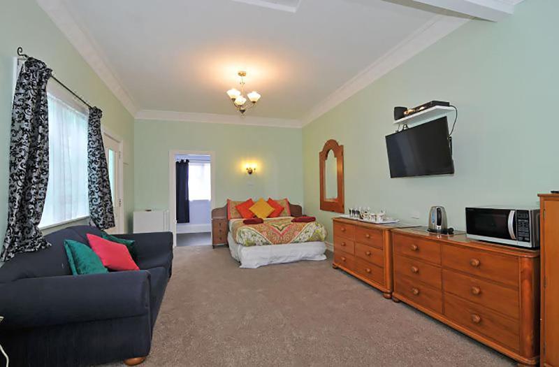Richmond Guest House - image 38
