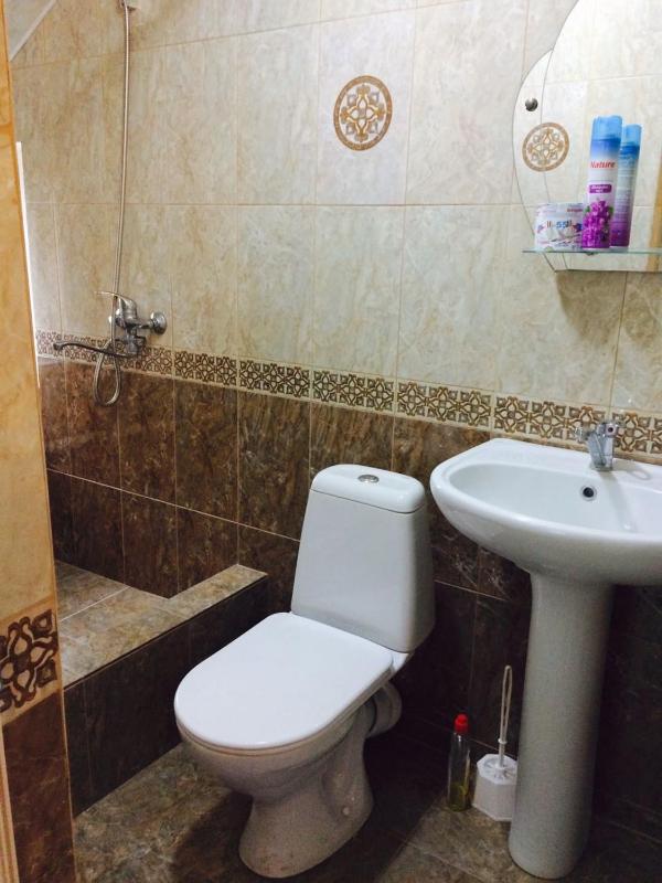 Large Double Room image 3