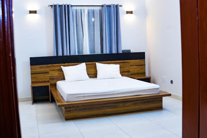 Beaux appartements T4 T3 T2 spacieux avec vue sur la mer - image 11