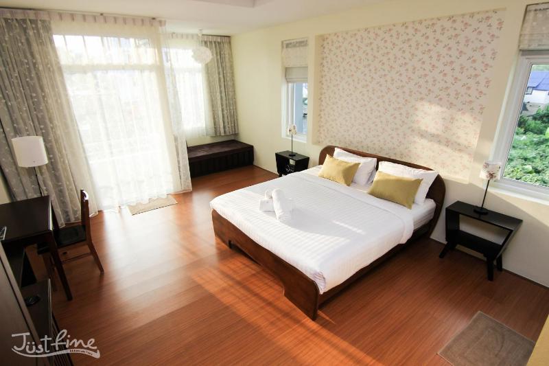 Just Fine Krabi Hotel - image 14