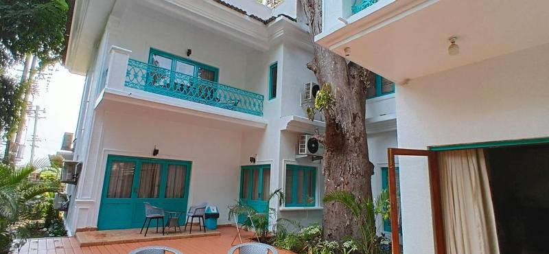 4 and falf BHK villa with huge pool - image 9