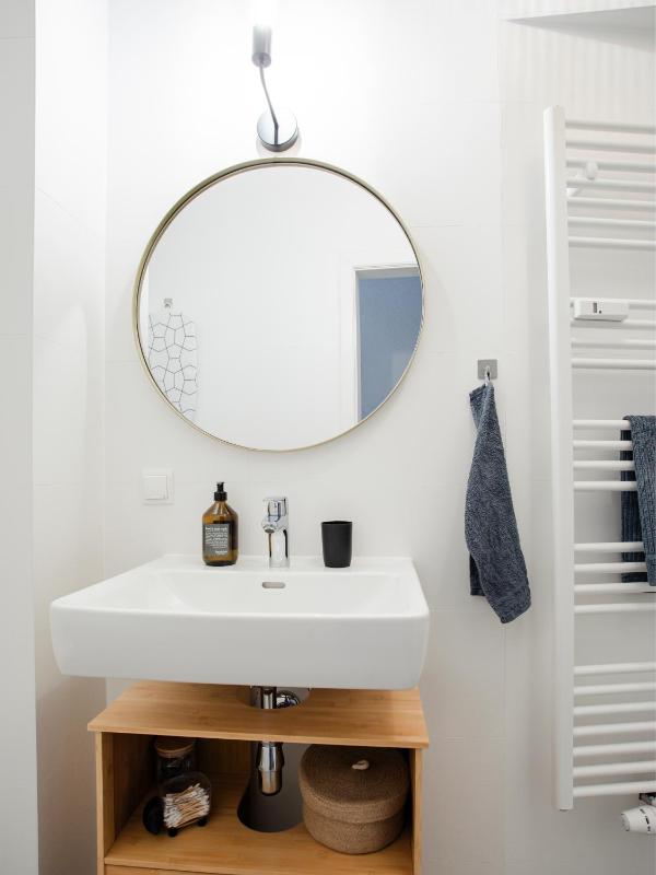 Boho Living Altstadt Suites - Free Parking by HERO HOMES Graz - image 22