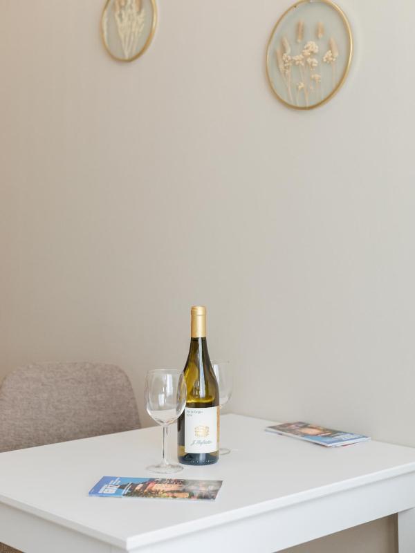 Boho Living Altstadt Suites - Free Parking by HERO HOMES Graz - image 43